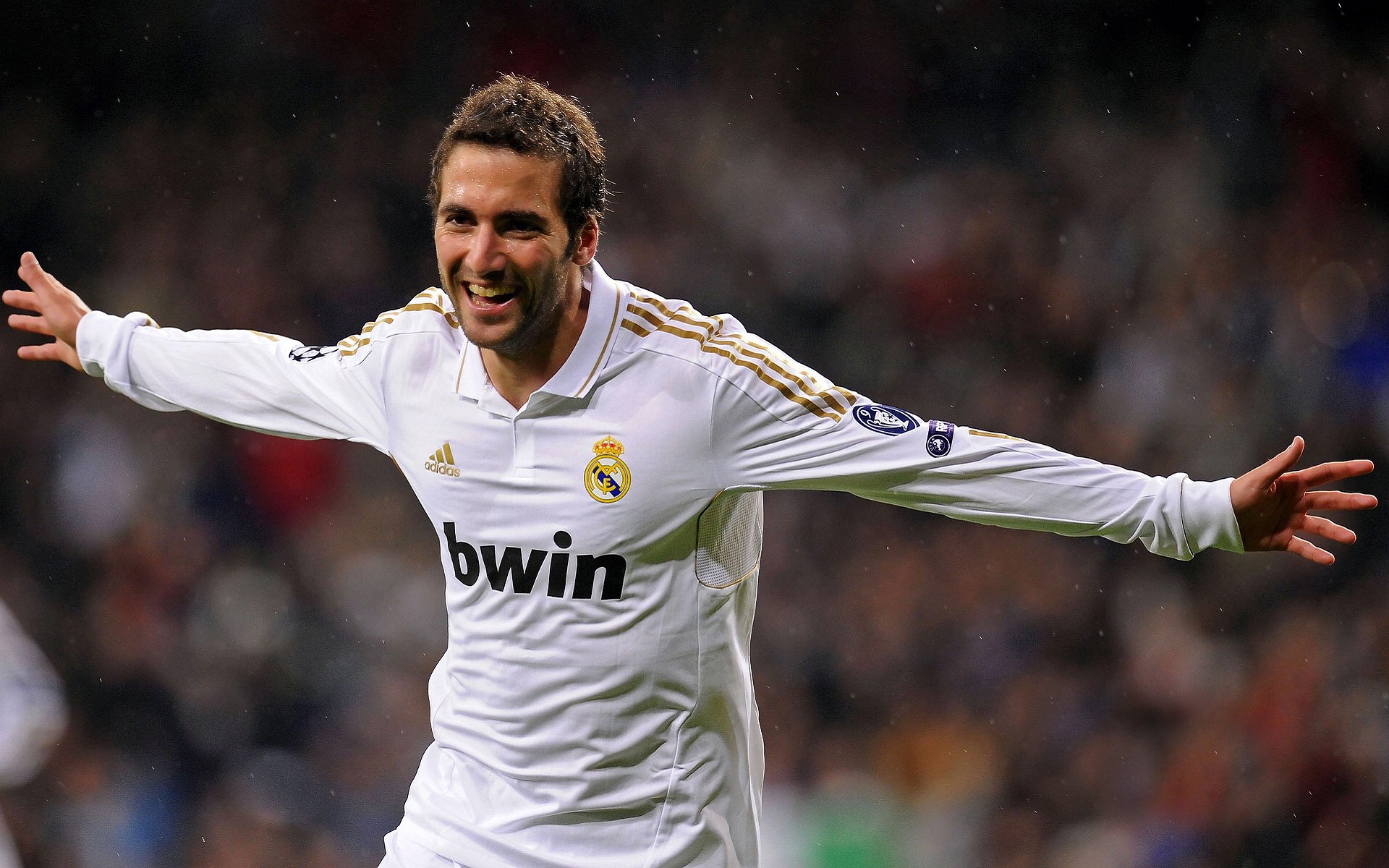 沙特资本入局中国体育市场，厄德高关键节点连续得分背后的全球体育新棋局